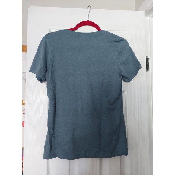 Womens V-Neck Graphic Tee "Praise The Lord And Pass The Pie" S - Picture 3 of 3